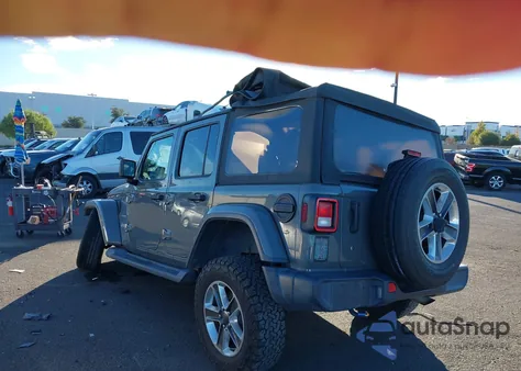 2018 Jeep Wrangler Unlimited Sahara 4X4 from USA, damaged, VIN 1C4HJXEN6JW329913